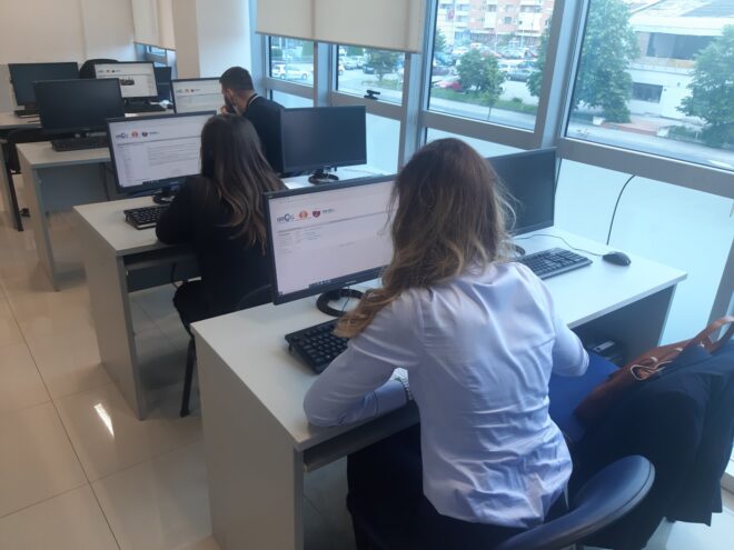 IMG-b0144225acd6685155d5bb5a180821e9-V